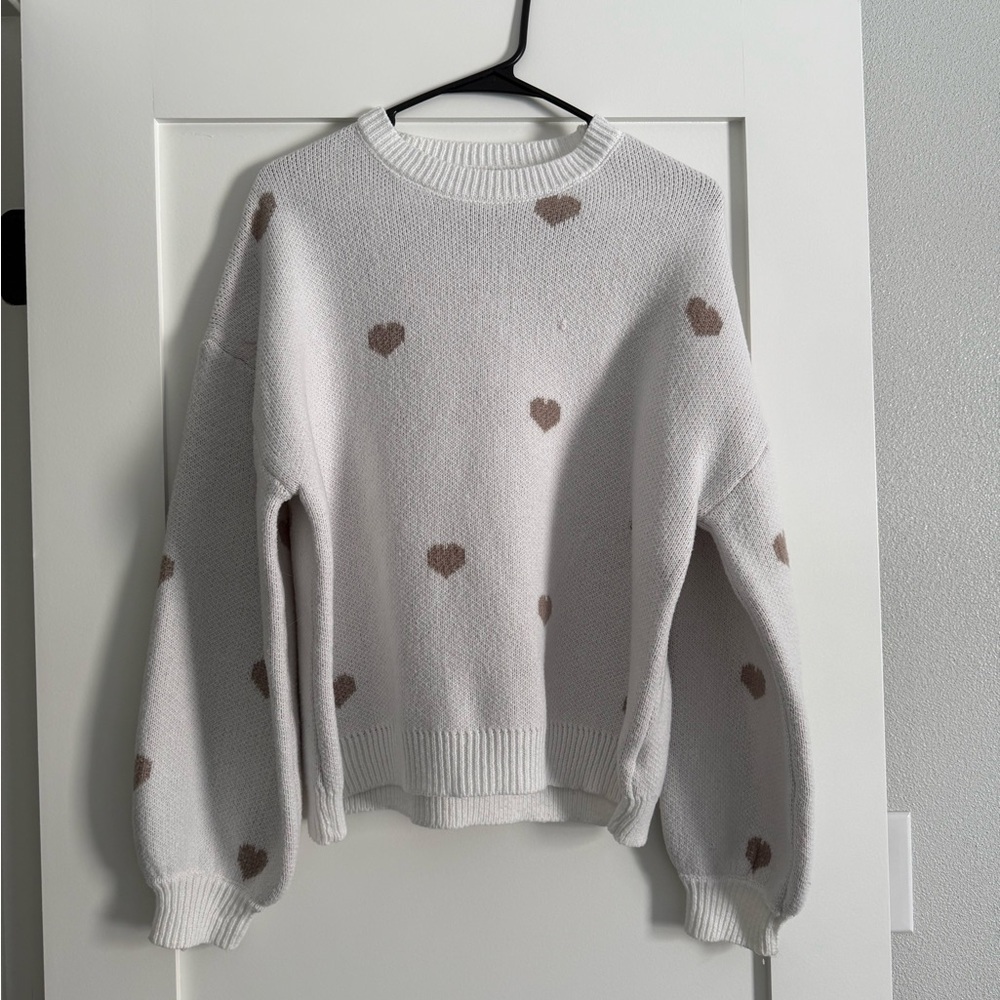 Cozy Heart Pattern Sweater - White and Brown